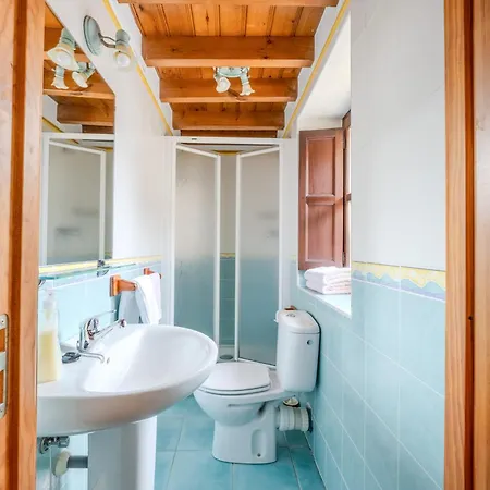 Casa Luisa Puertas (Cabrales)