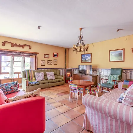Casa Luisa Nyaraló Puertas